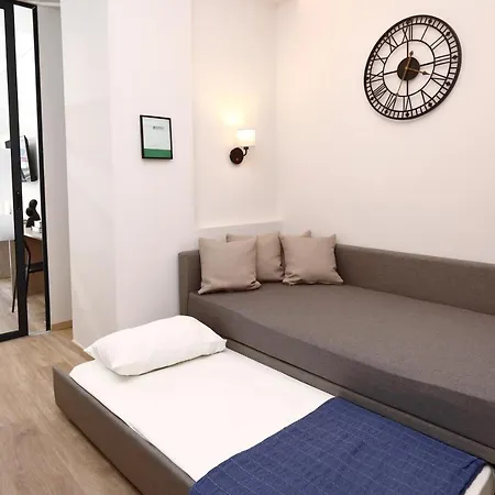 Egnatia Downtown, Urban A Appartamento